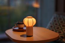 画像をギャラリービューアに読み込む, ゆらぎライト<br>UKIZUKI-浮月-<br>木製/ひのき/美濃和紙<br>雪洞/インテリア照明