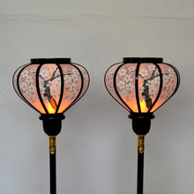 画像をギャラリービューアに読み込む, 雪洞(対)【菊燈木製】<br>10号~16号 6種類<br>薄墨桜/岐阜県産<br> 桃の節句/雛人形