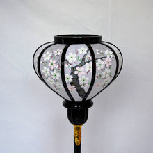 画像をギャラリービューアに読み込む, 雪洞(対)【菊燈木製】<br>10号~16号 6種類<br>薄墨桜/岐阜県産<br> 桃の節句/雛人形