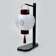 画像をギャラリービューアに読み込む, ほうずき提灯【白無地】<br>木製スタンド付き雪洞<br>創作提灯/和照明<br>絹二重/インテリア