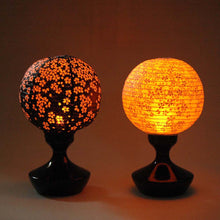 画像をギャラリービューアに読み込む, 雪洞(対)【はなてまり】<br>影絵①/つぼ型<br> 木製/桃の節句/雛人形