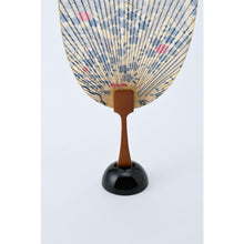 画像をギャラリービューアに読み込む, 水うちわ<br>瓢型【福兎】<br>美濃和紙<br>木製台座付き