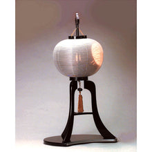 画像をギャラリービューアに読み込む, 大内行灯 12号<br> 秋月 本塗木製<br>絹二重張 (台付)