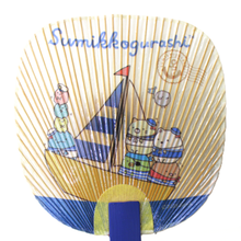 画像をギャラリービューアに読み込む, 水うちわ 豆型&lt;br&gt;【すみっコぐらしふなたび】&lt;br&gt;美濃和紙&lt;br&gt;木製台座付き
